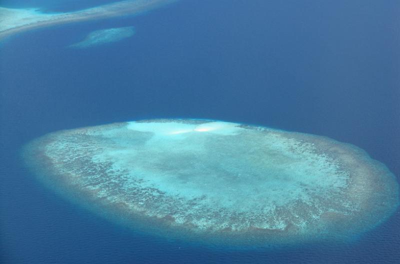 Maldives from the air (25).jpg
